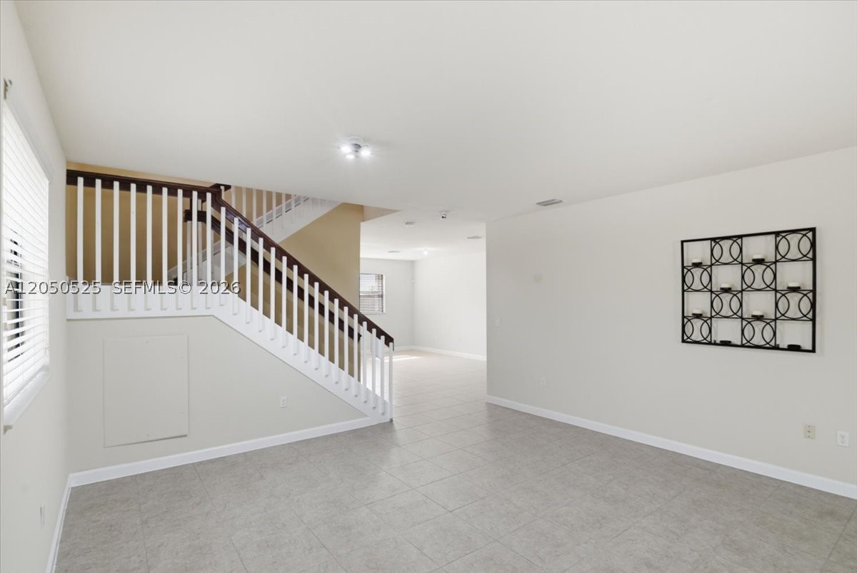 SILVER PALM EAST SECTION - Residential