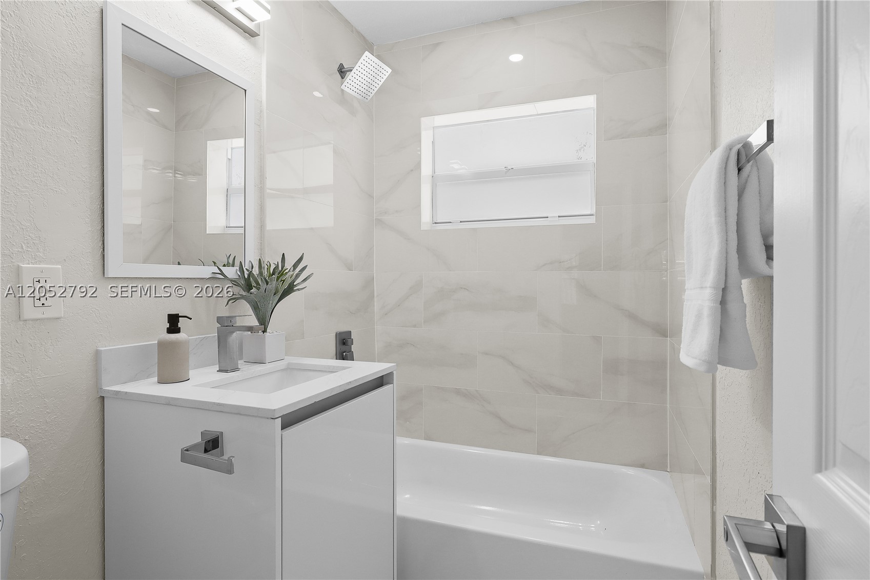 NORTH ANDREWS GARDENS 2ND - Residential
