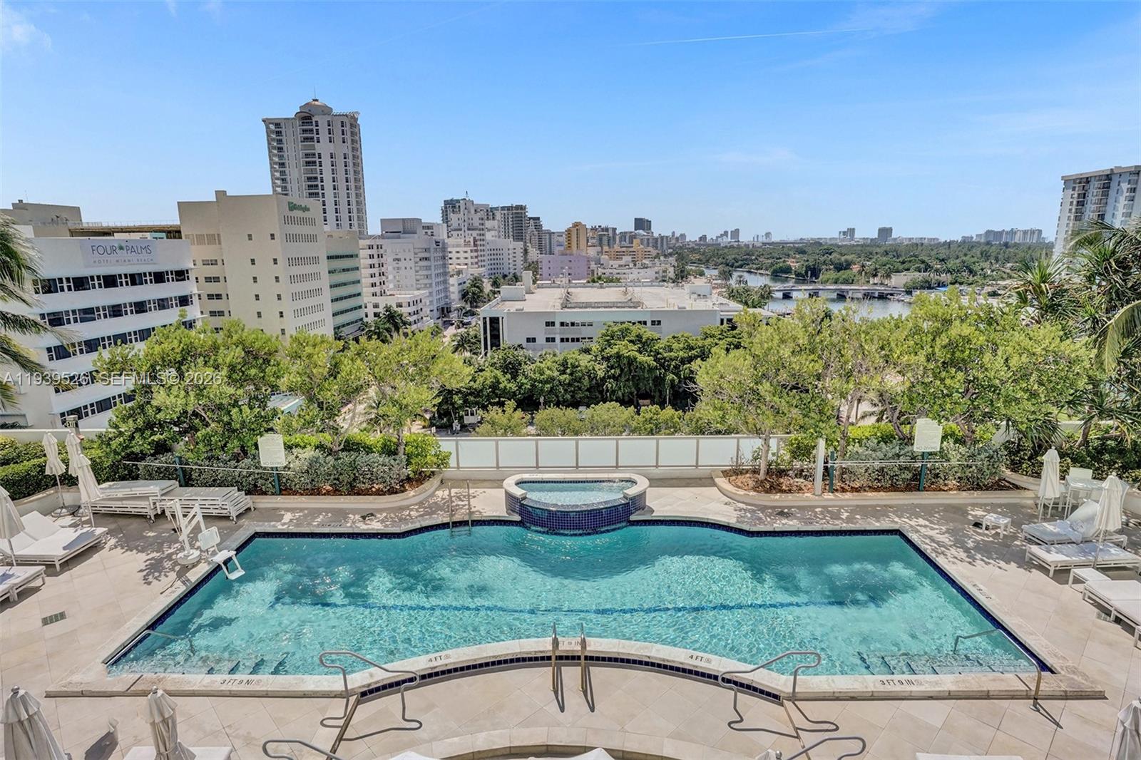 FONTAINEBLEAU III - Residential