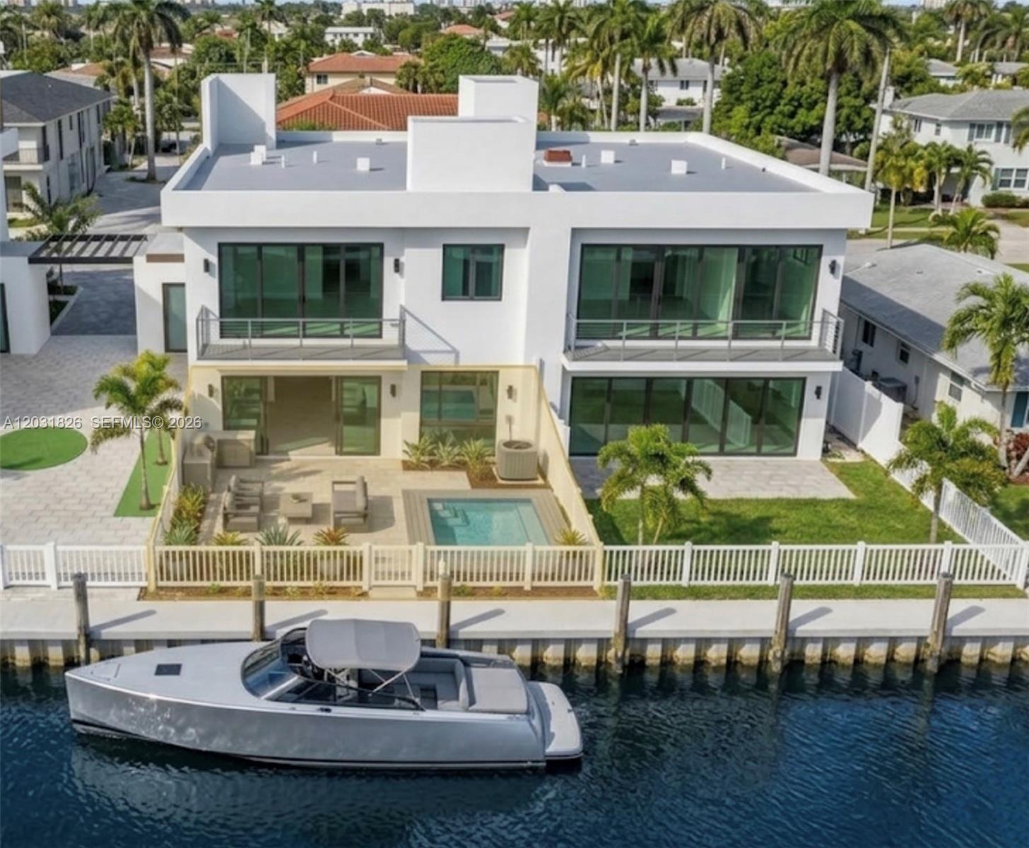 H20 DANIA BEACH - Residential