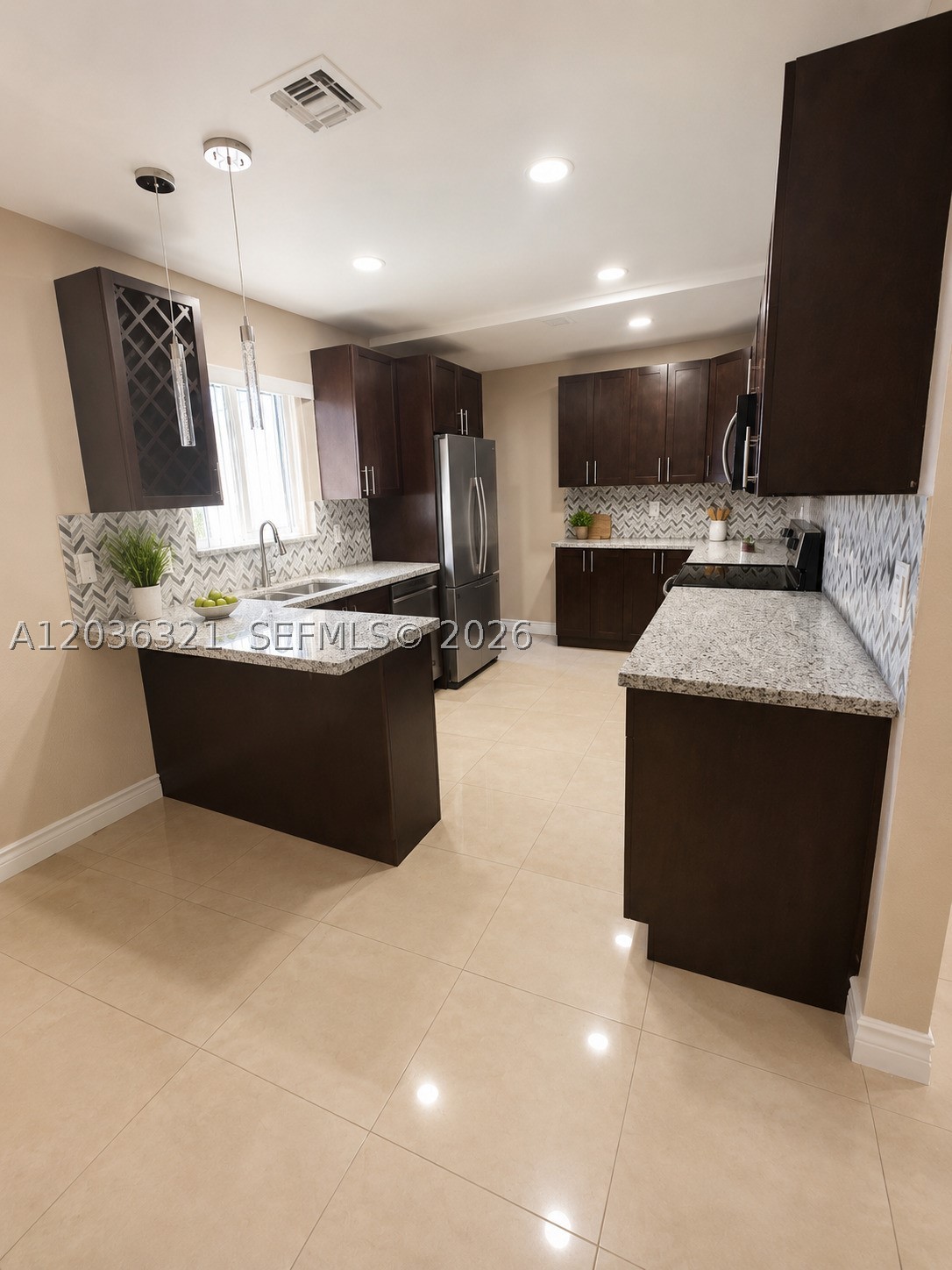 HYDE PARK FIRST SEC - Residential Lease