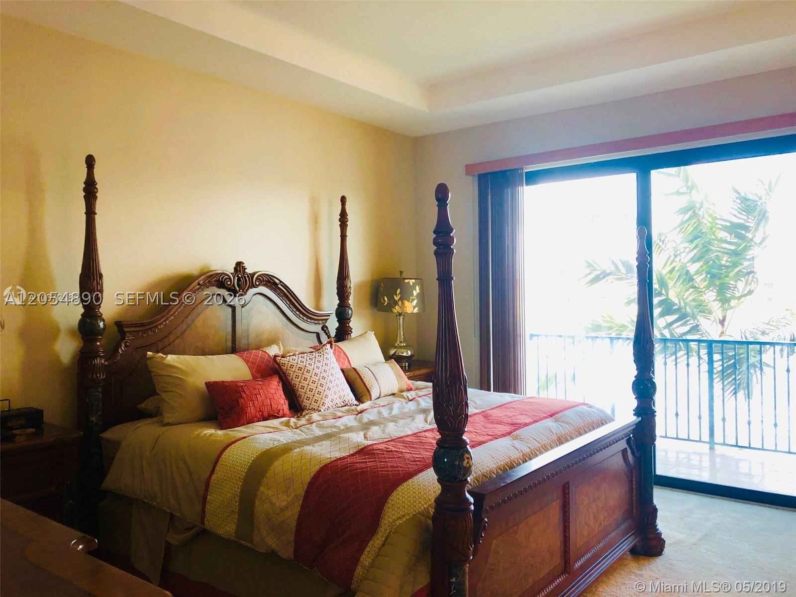PEMBROKE LAKES SOUTH - Residential Lease