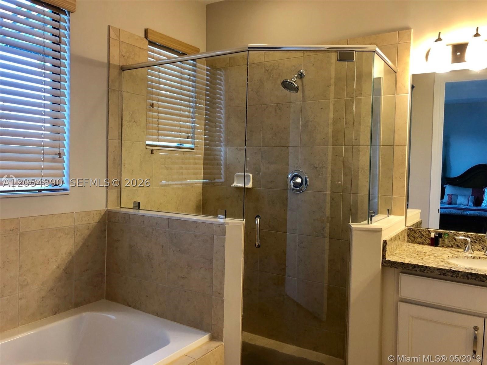 PEMBROKE LAKES SOUTH - Residential Lease