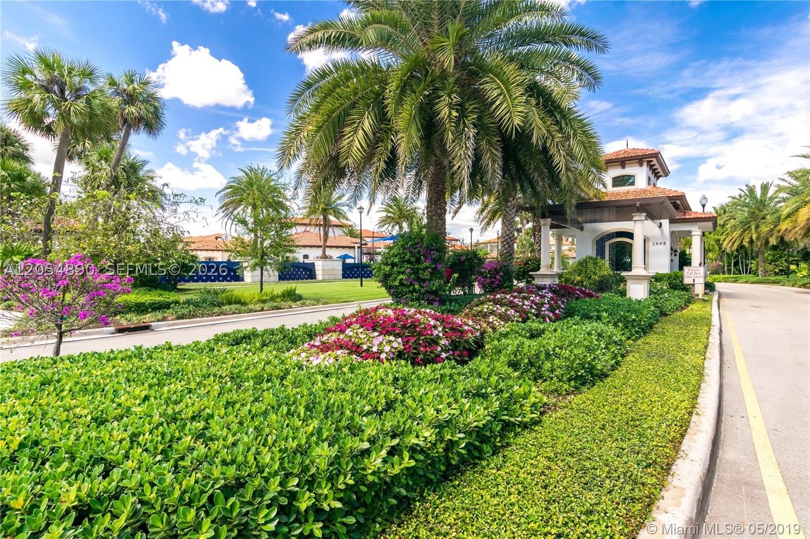PEMBROKE LAKES SOUTH - Residential Lease