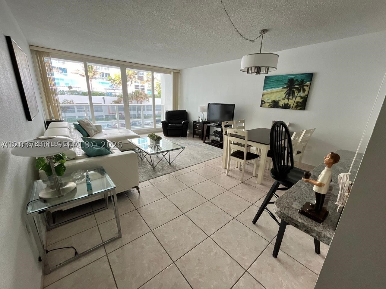 ALEXANDER TOWERS CONDO - Residential Lease