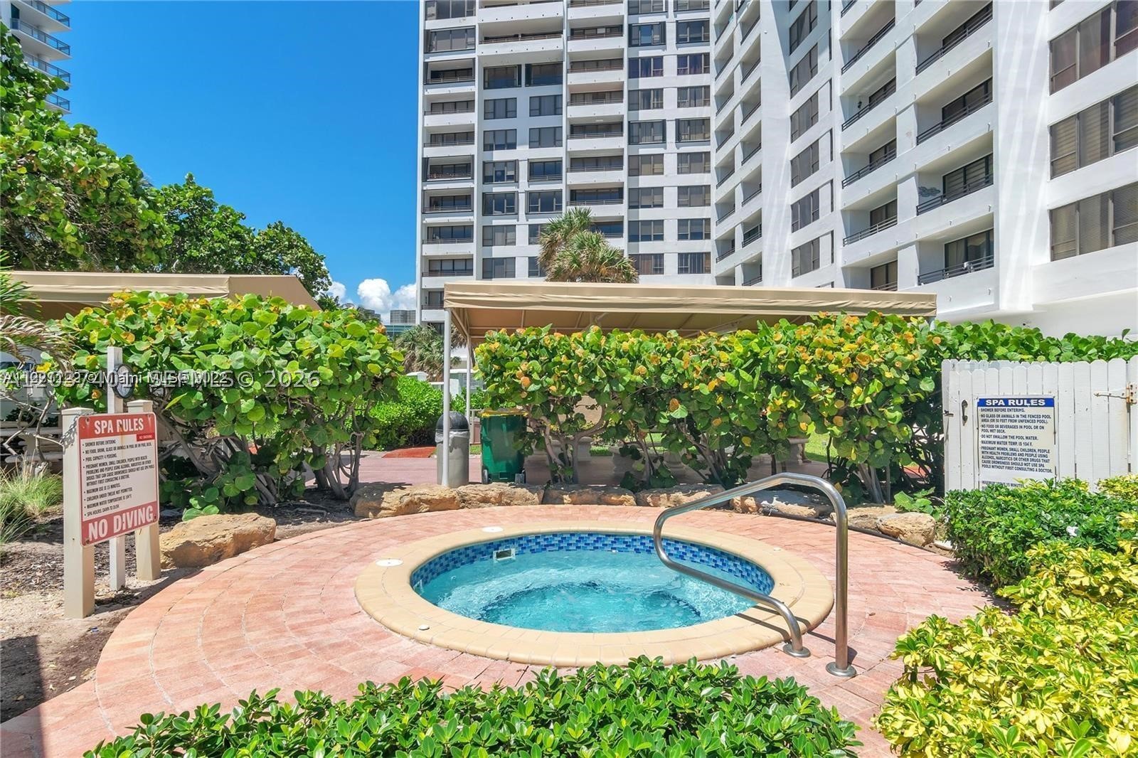 ALEXANDER TOWERS CONDO - Residential Lease