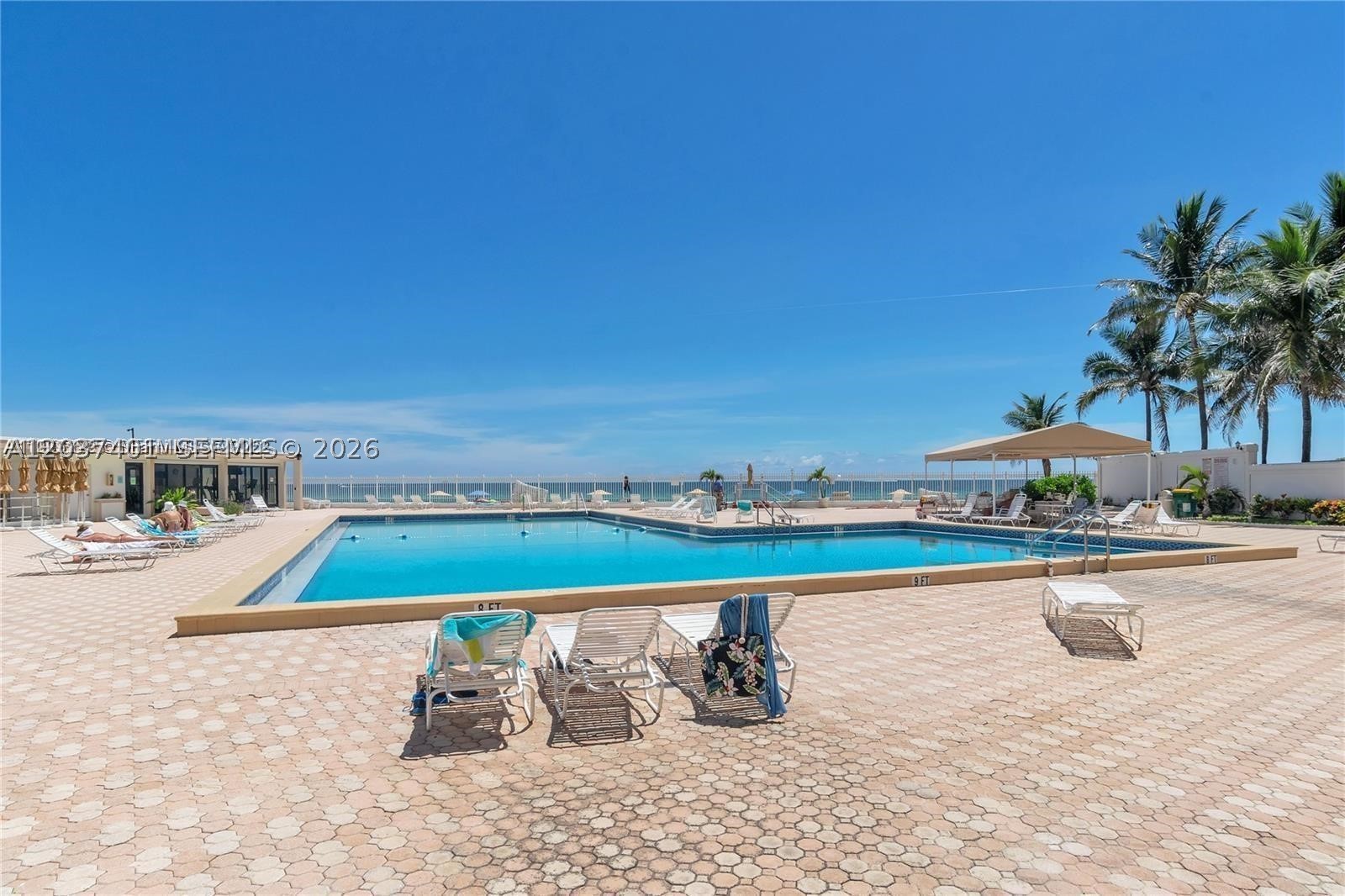 ALEXANDER TOWERS CONDO - Residential Lease