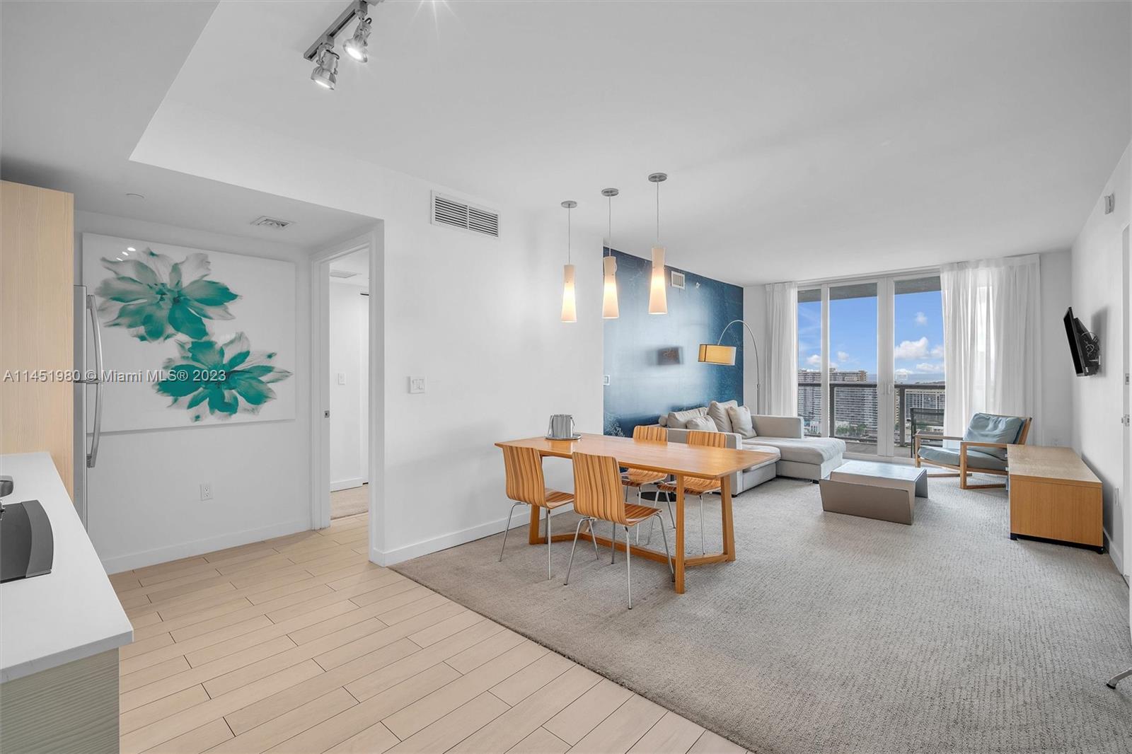 BEACHWALK CONDOMINIUM - Residential