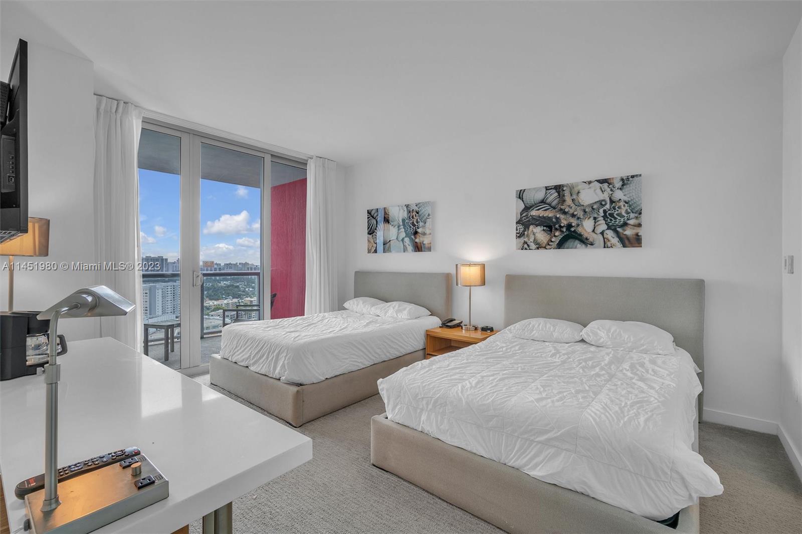 BEACHWALK CONDOMINIUM - Residential