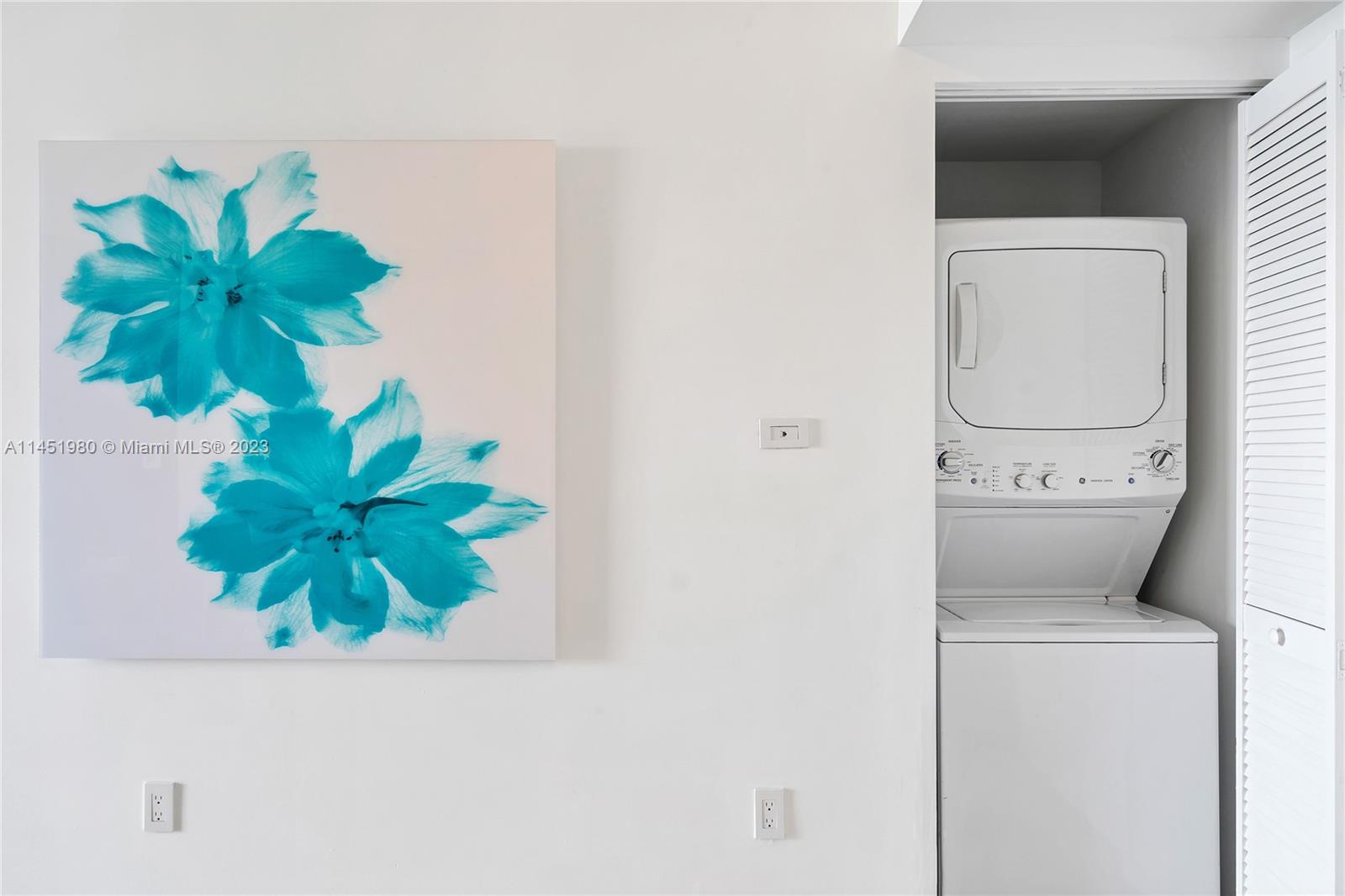 BEACHWALK CONDOMINIUM - Residential