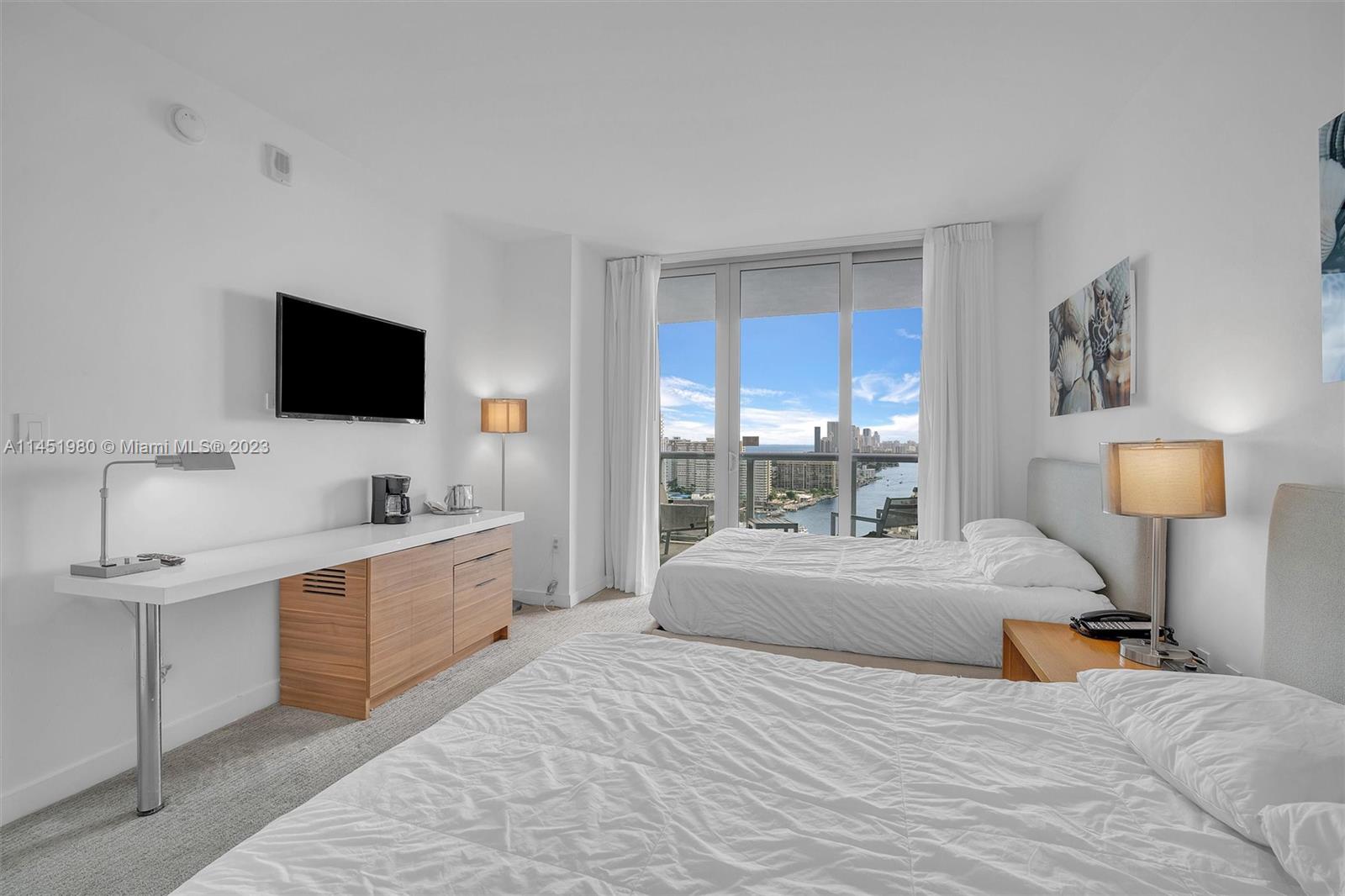 BEACHWALK CONDOMINIUM - Residential