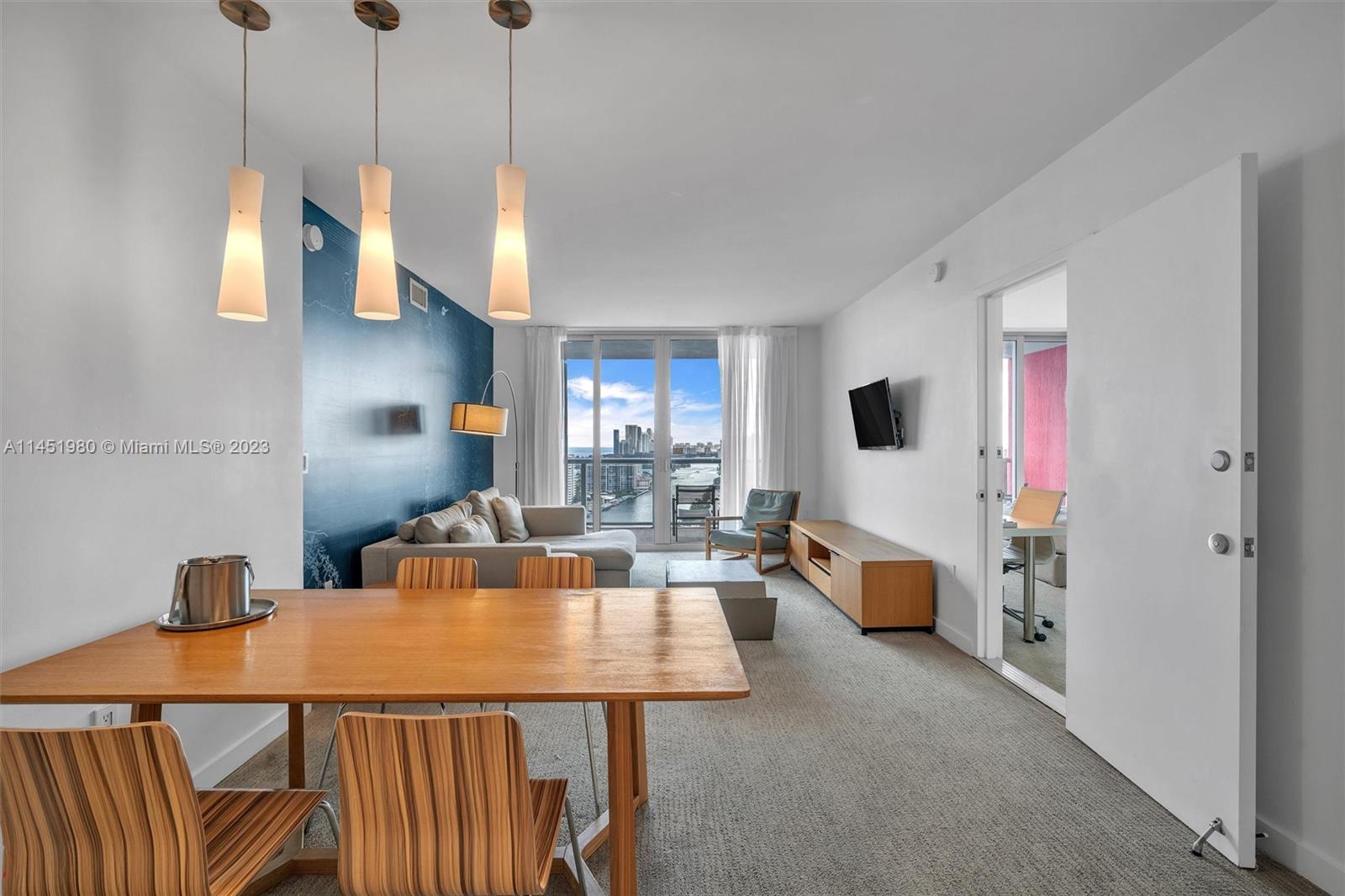 BEACHWALK CONDOMINIUM - Residential