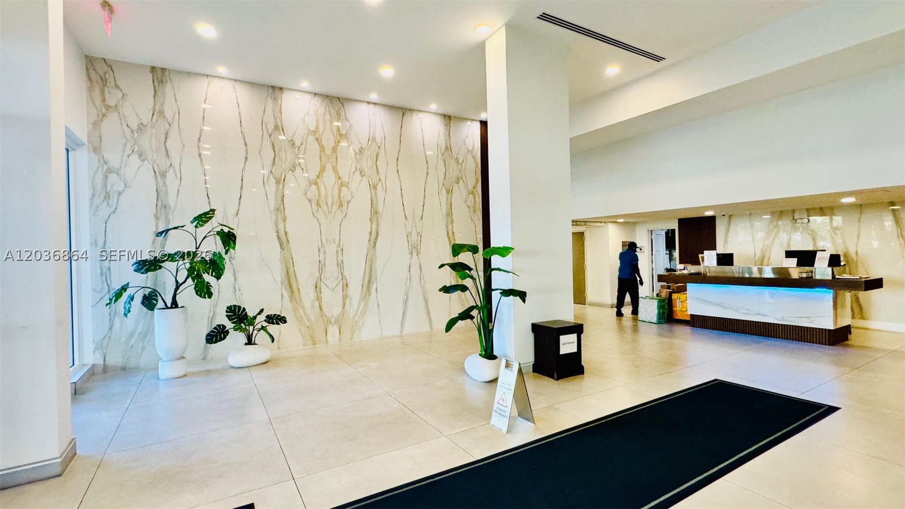 WINSTON TOWER 300 CONDO - Residential Lease