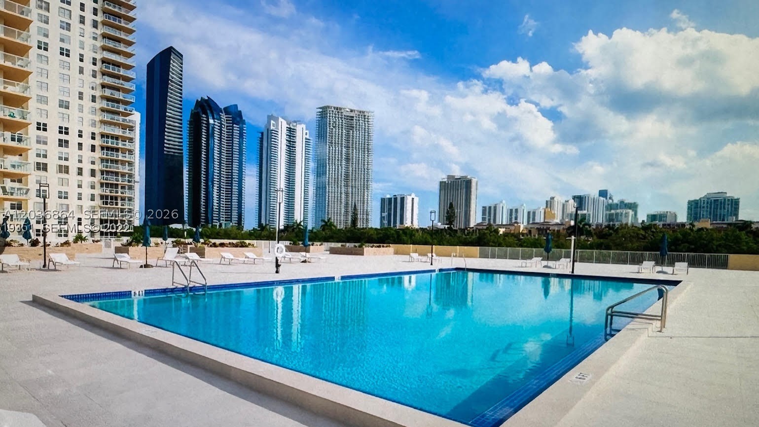 WINSTON TOWER 300 CONDO - Residential Lease