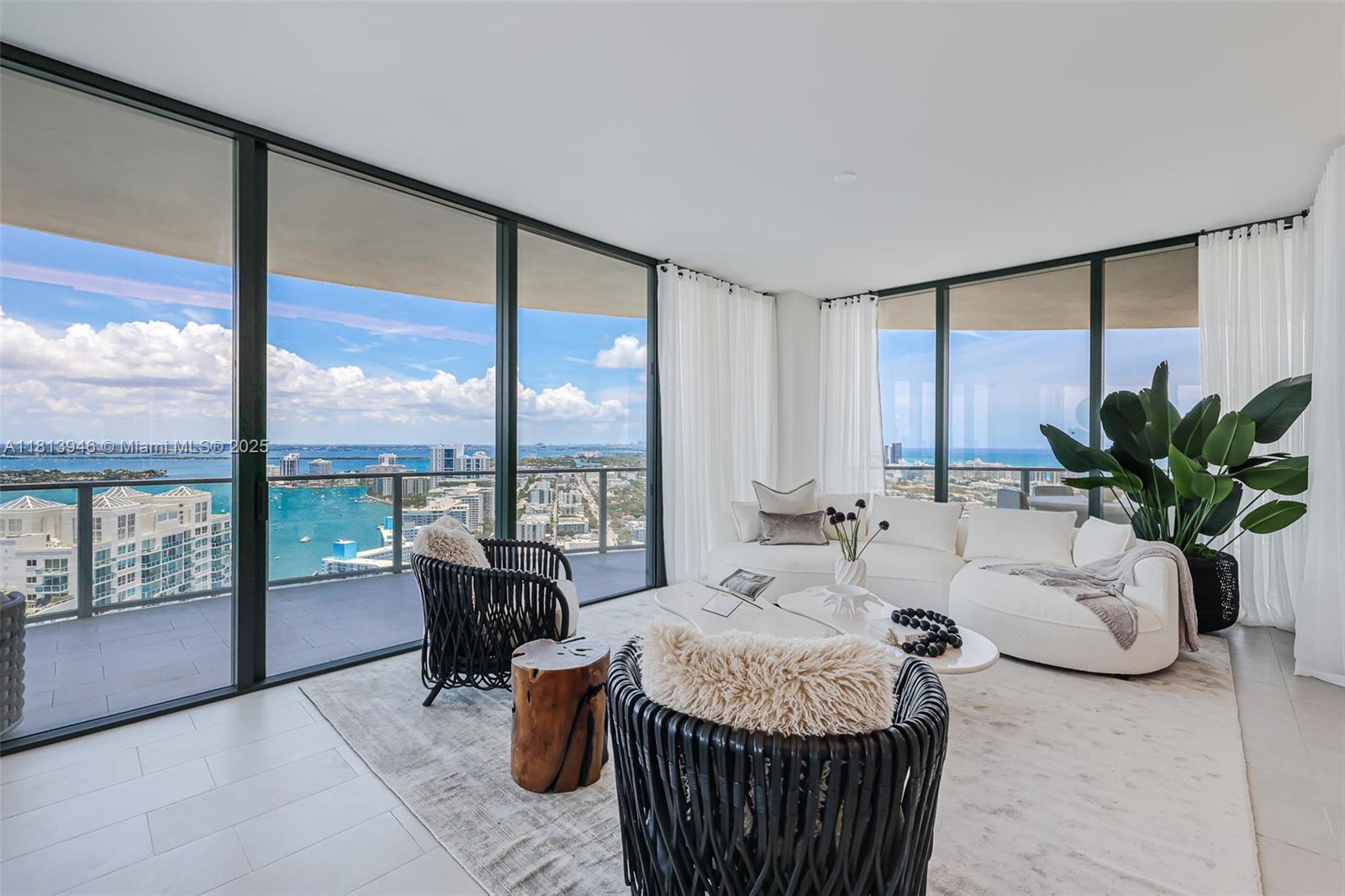 FIVE PARK RESIDENCES - Residential