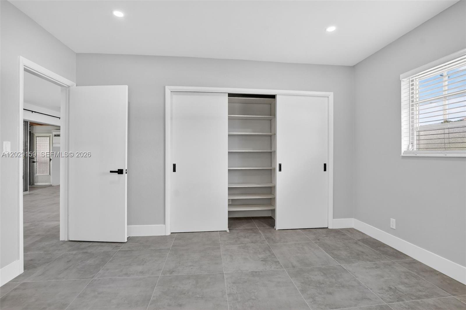 COVE 5TH SEC - Residential Lease