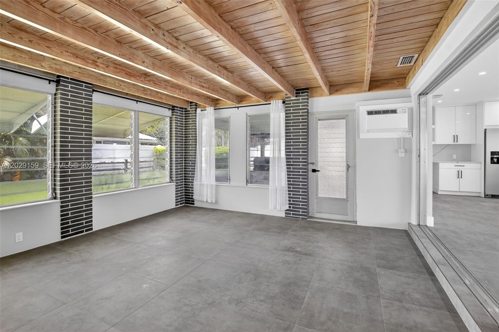 COVE 5TH SEC - Residential Lease