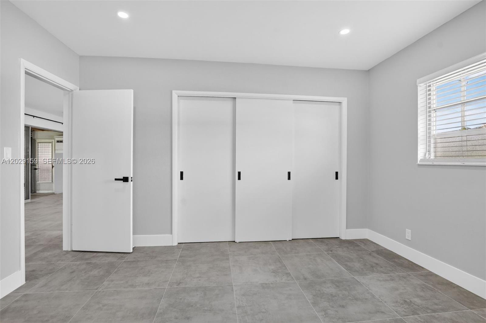 COVE 5TH SEC - Residential Lease