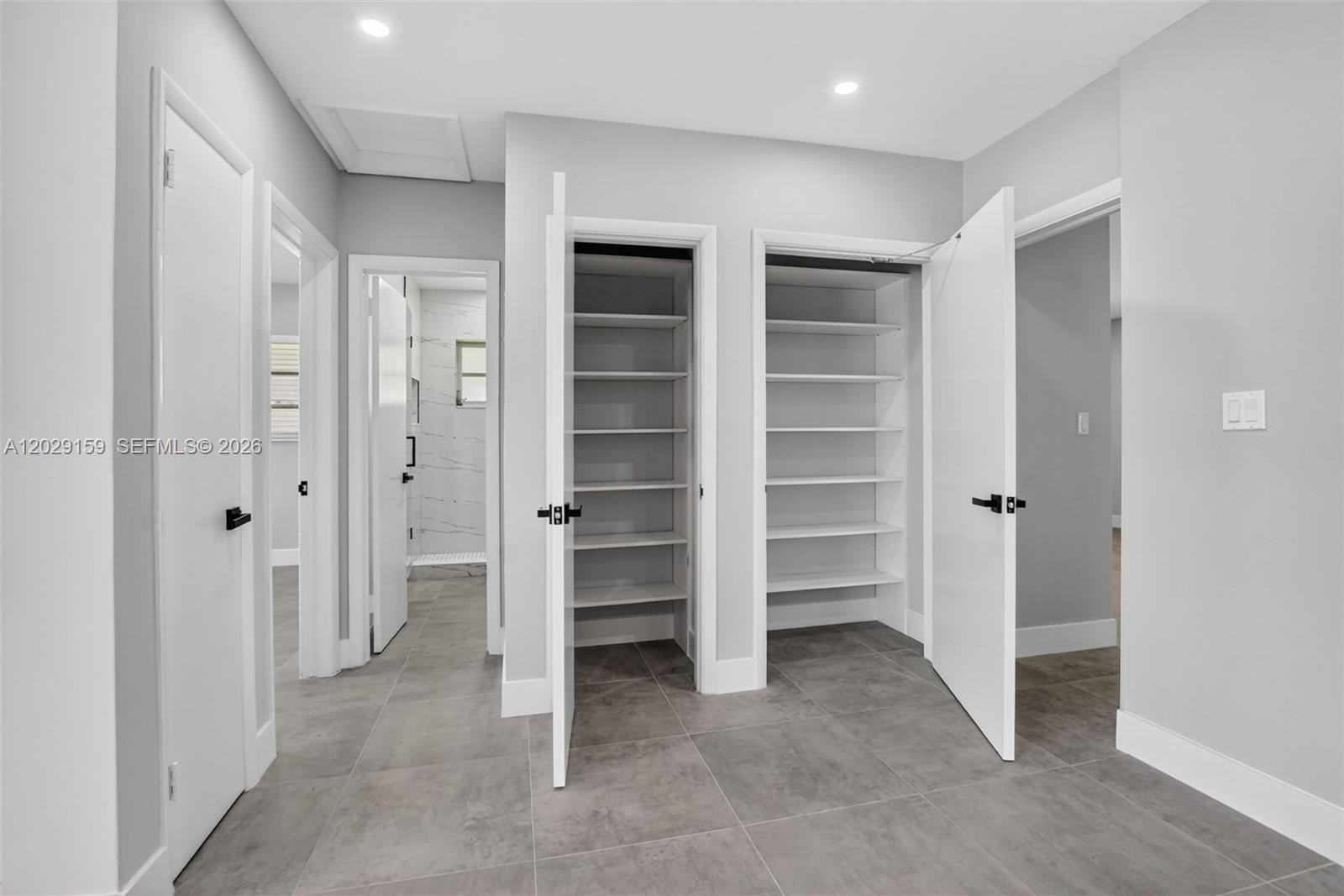 COVE 5TH SEC - Residential Lease