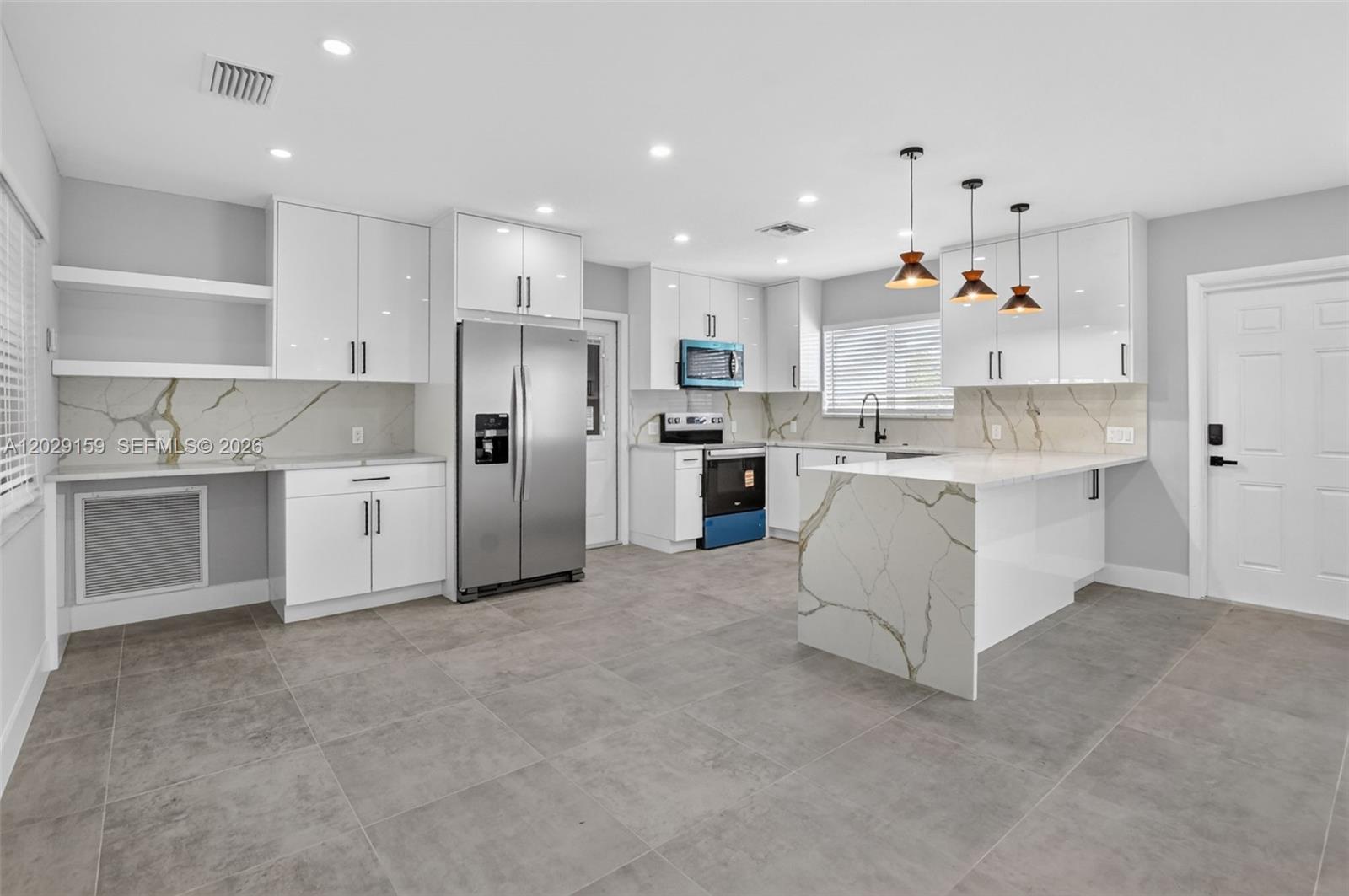 COVE 5TH SEC - Residential Lease