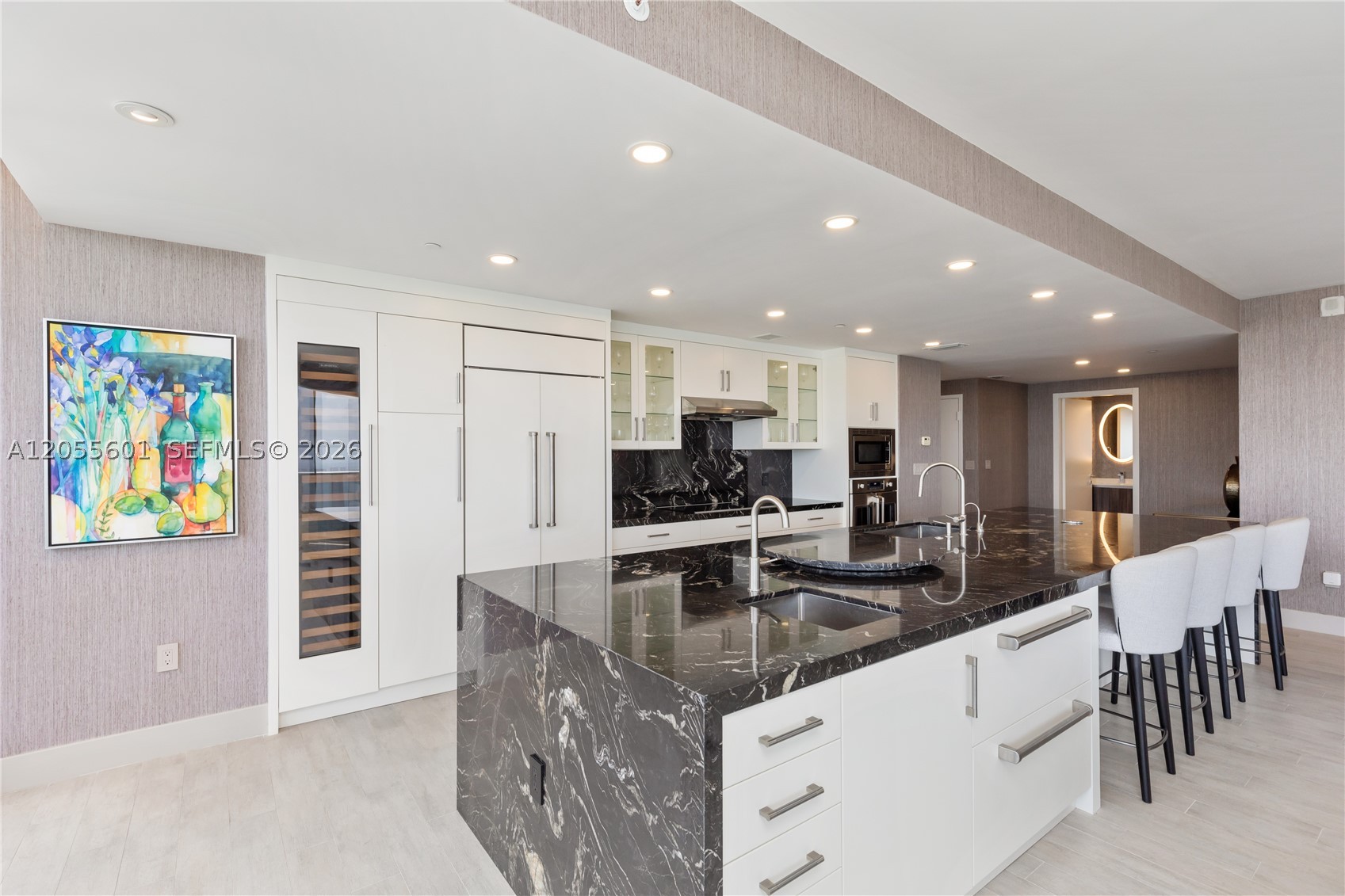 ARIA ON THE BAY CONDO - Residential