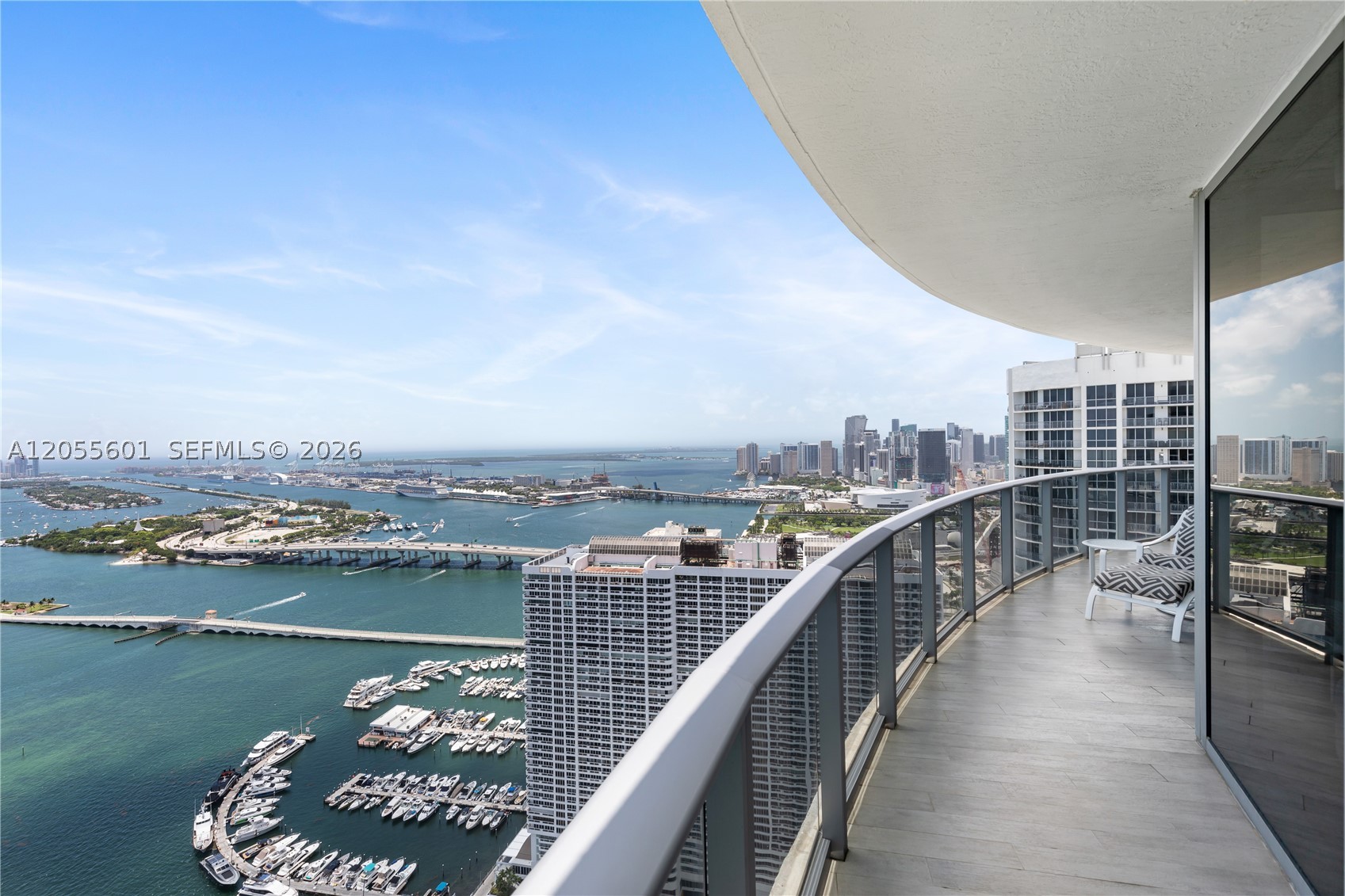 ARIA ON THE BAY CONDO - Residential