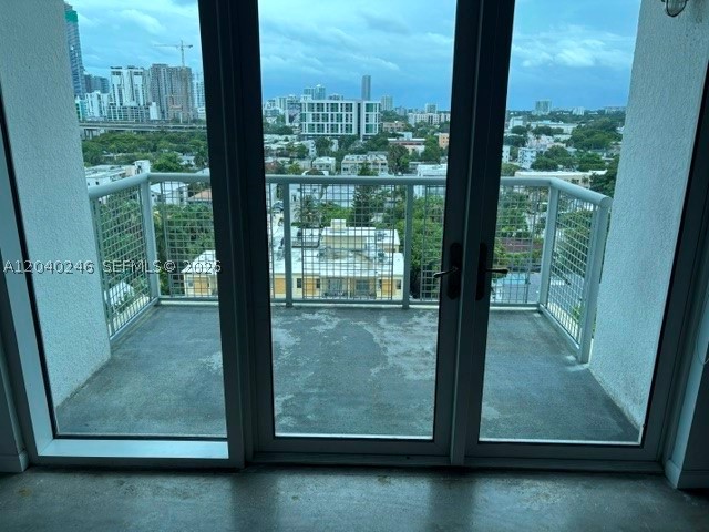 NEO CONDO - Residential