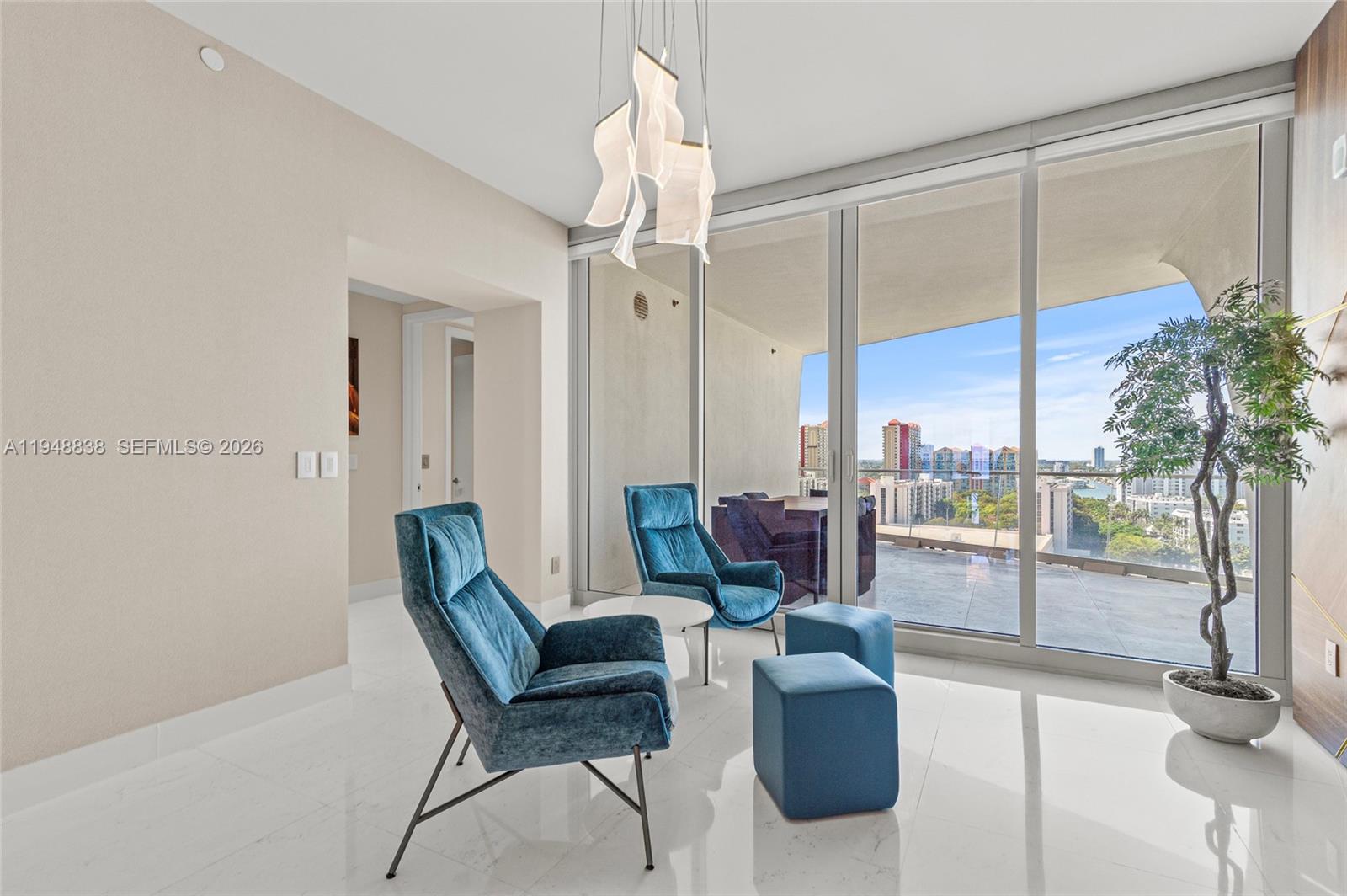 JADE SIGNATURE CONDO - Residential