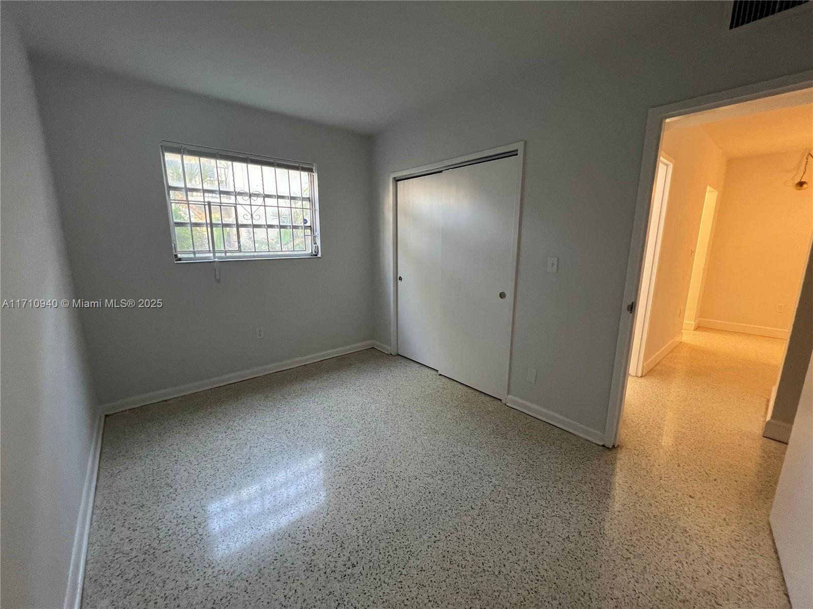 CITY OF MIAMI SOUTH - Residential Lease