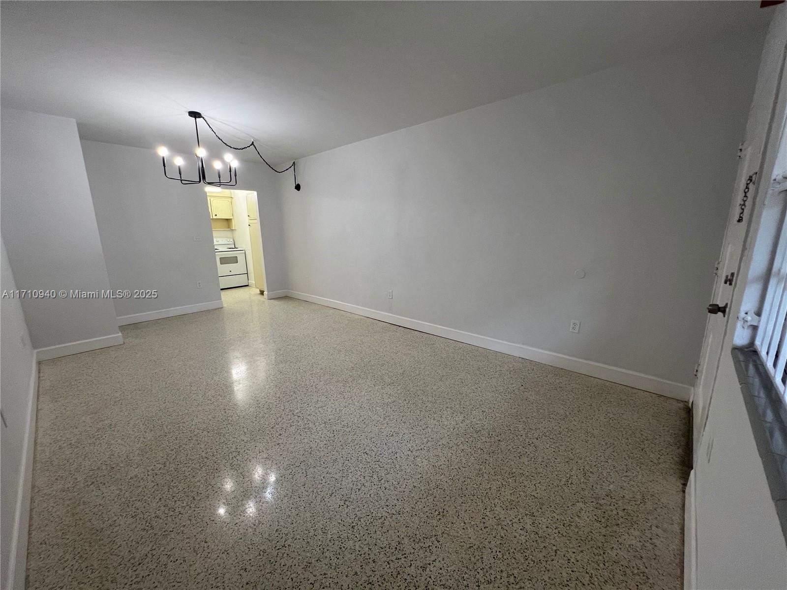 CITY OF MIAMI SOUTH - Residential Lease