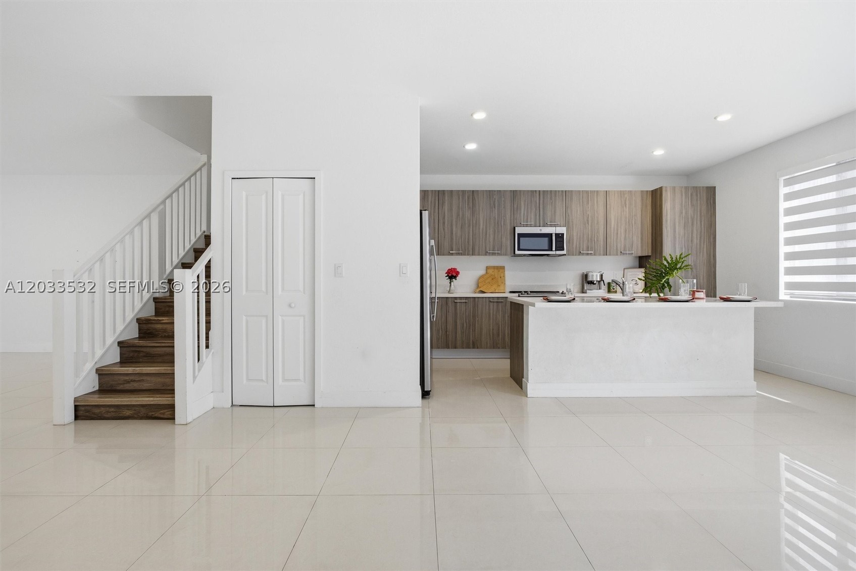 CENTURY GARDENS SOUTH - Residential
