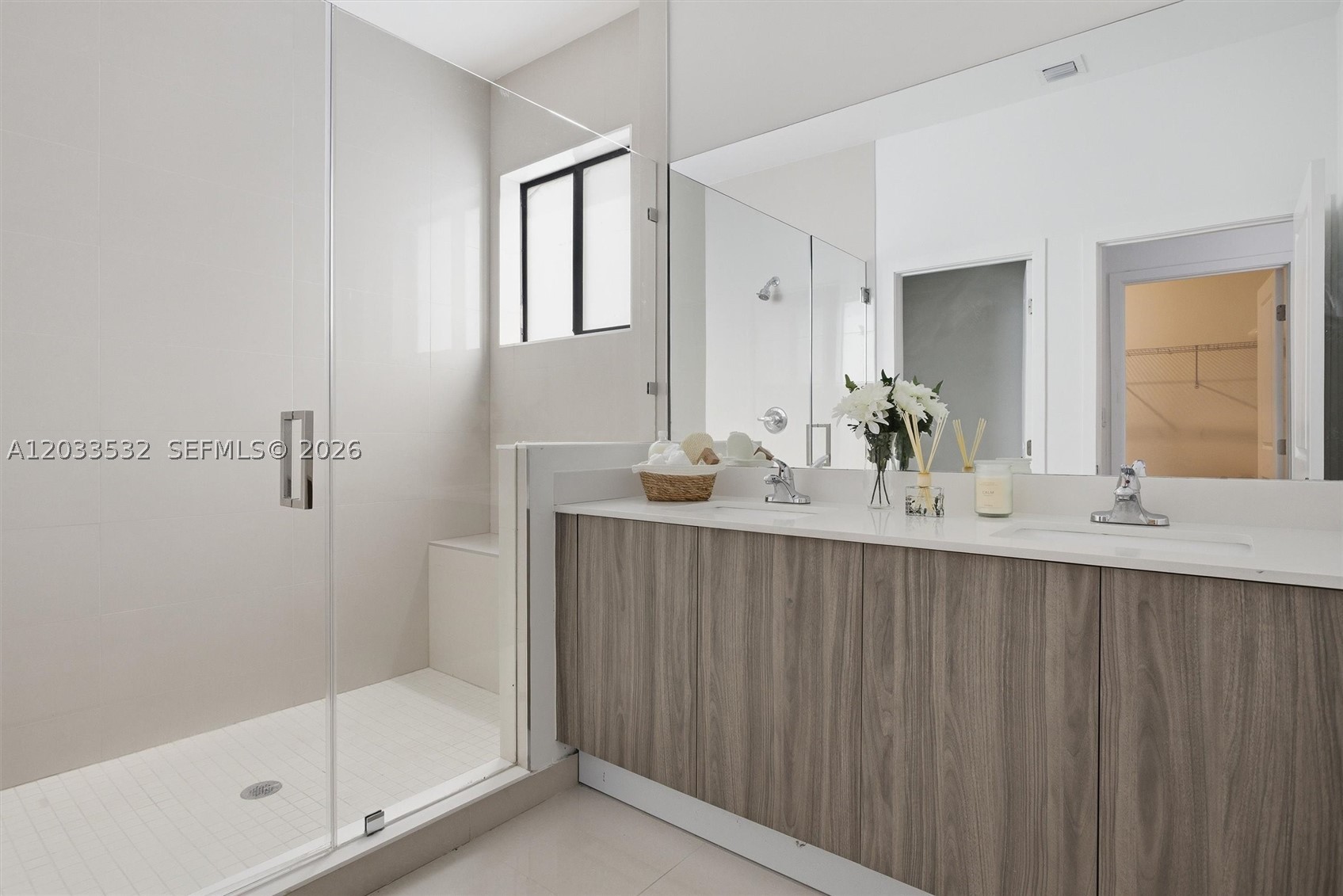 CENTURY GARDENS SOUTH - Residential