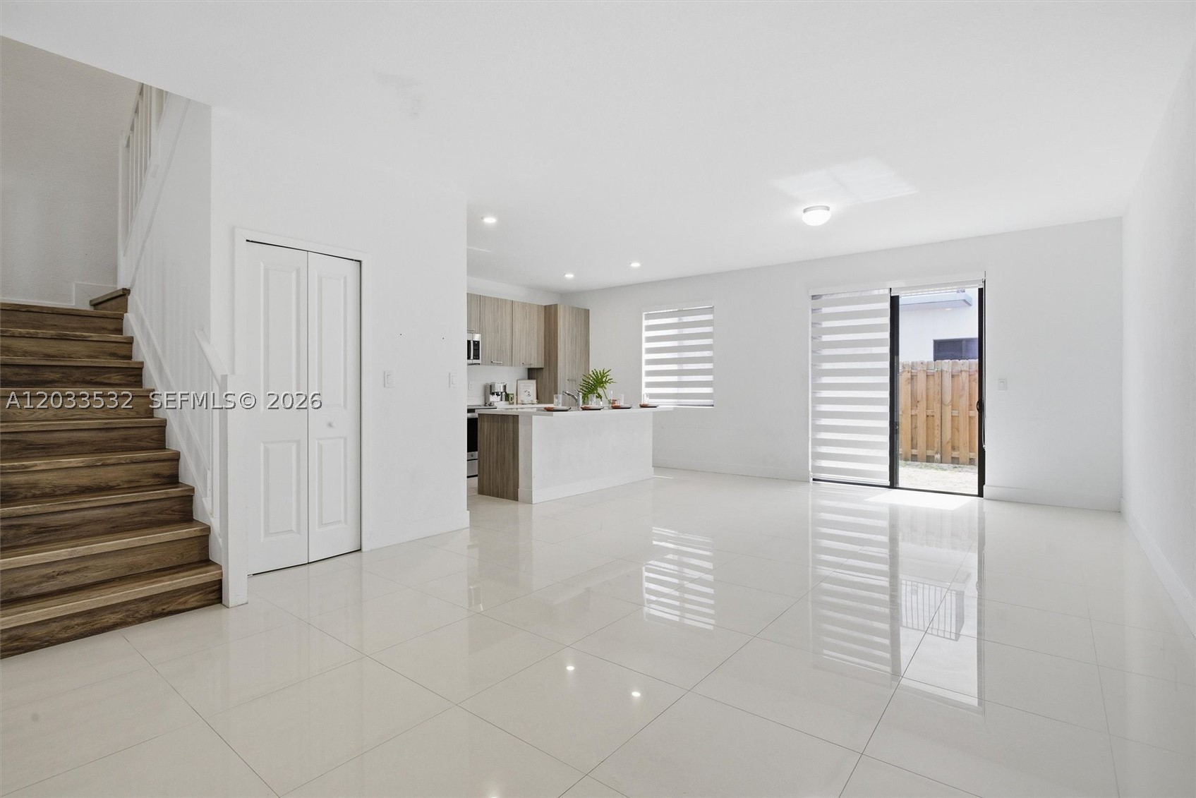CENTURY GARDENS SOUTH - Residential