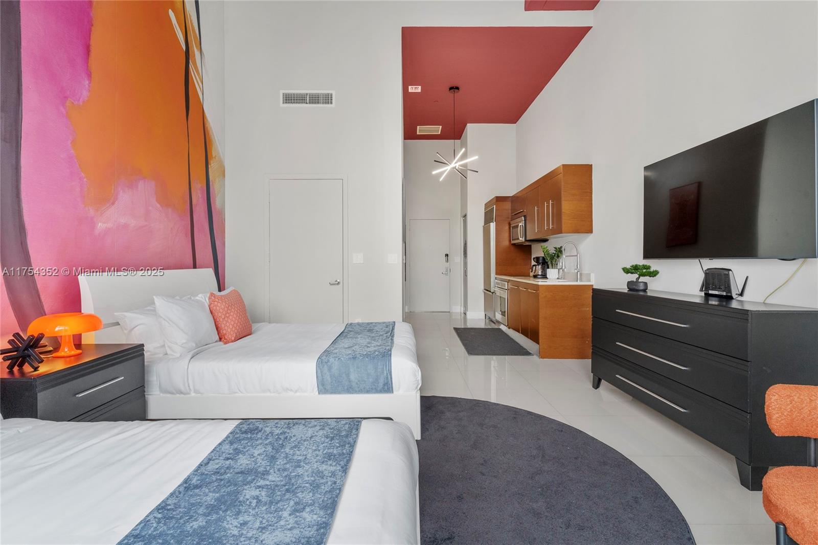 ICON BRICKELL CONDO NO 3 - Residential