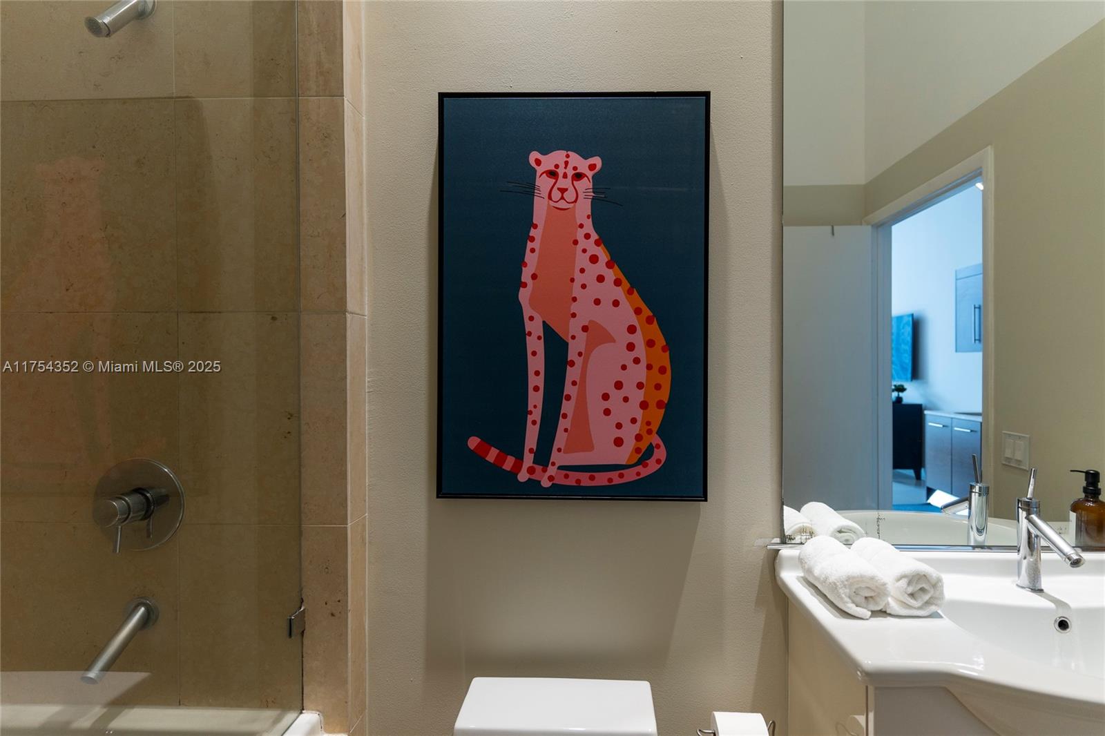 ICON BRICKELL CONDO NO 3 - Residential