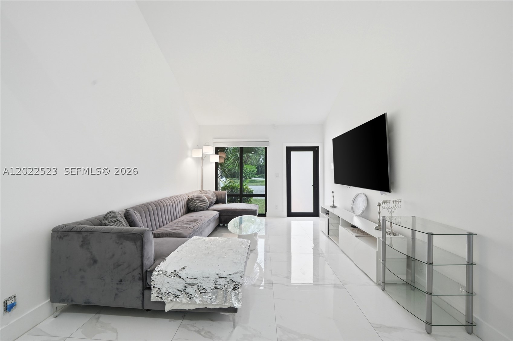 NORTHPOINTE AT THE CALIF - Residential