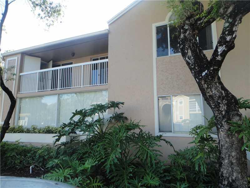 DORAL PARK COUNTRY CLUB - Residential Lease