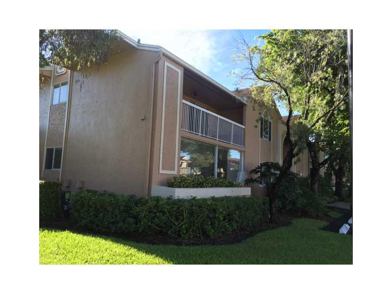 DORAL PARK COUNTRY CLUB - Residential Lease