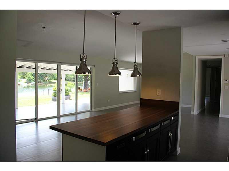 OAKRIDGE ESTS SEC 3 - Residential Lease