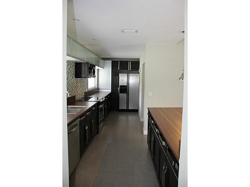 OAKRIDGE ESTS SEC 3 - Residential Lease