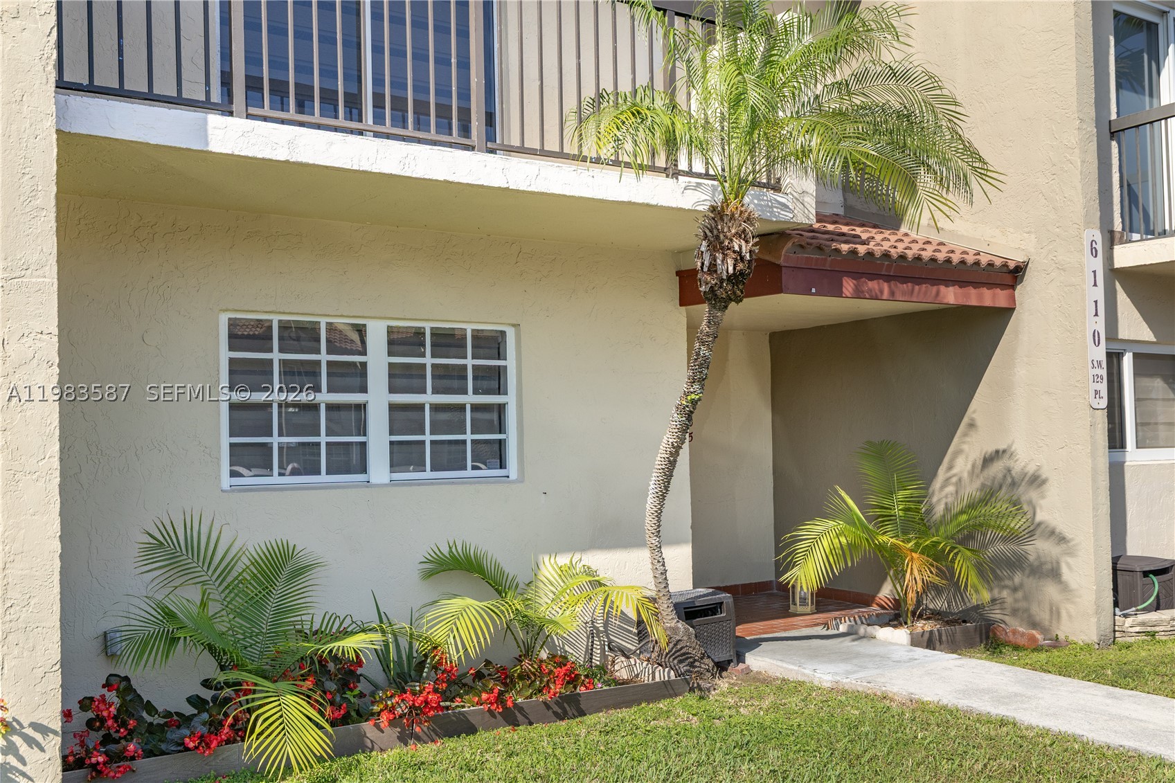 TERRA LAKE VILLAS CONDO - Residential