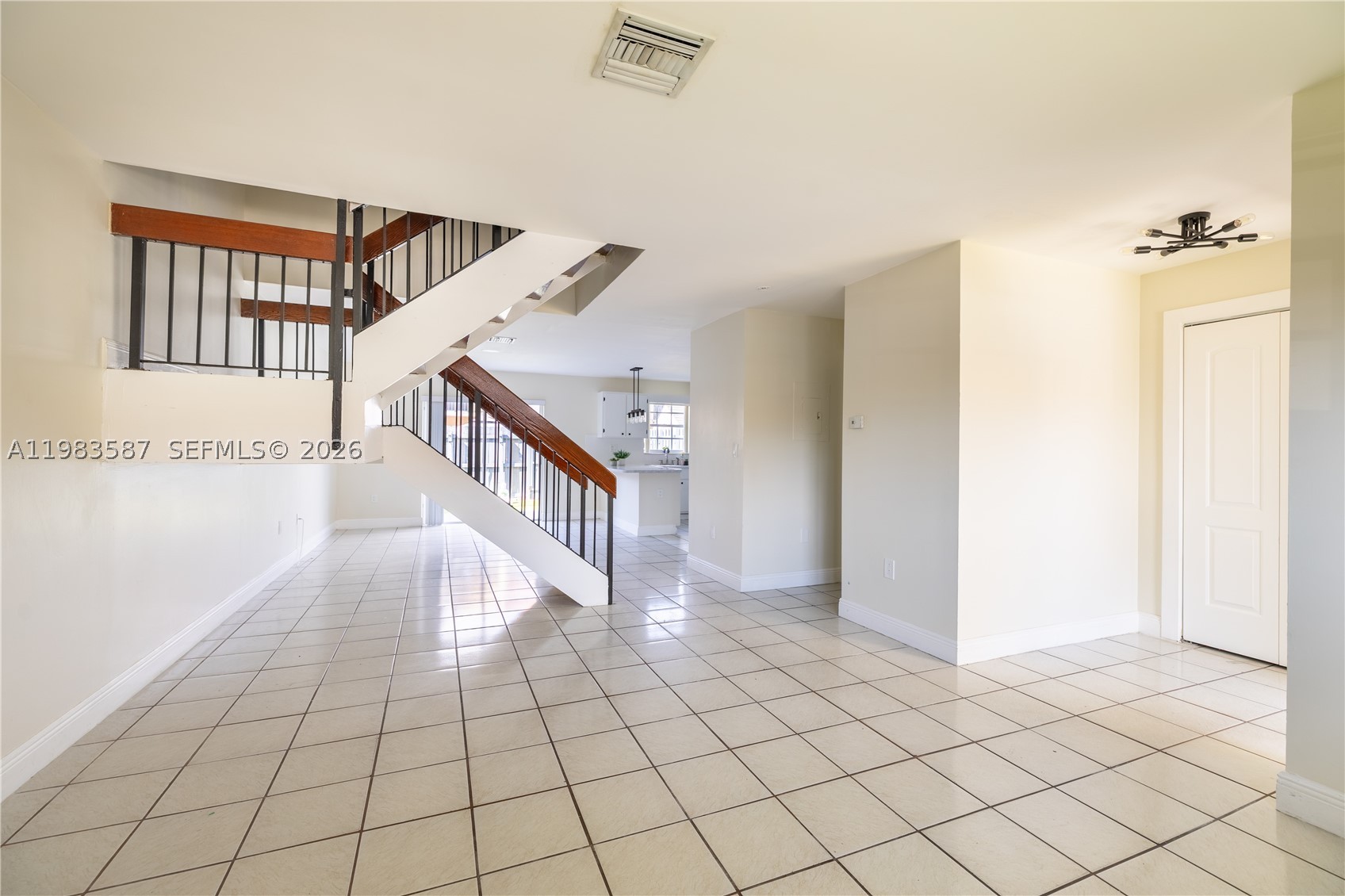 TERRA LAKE VILLAS CONDO - Residential