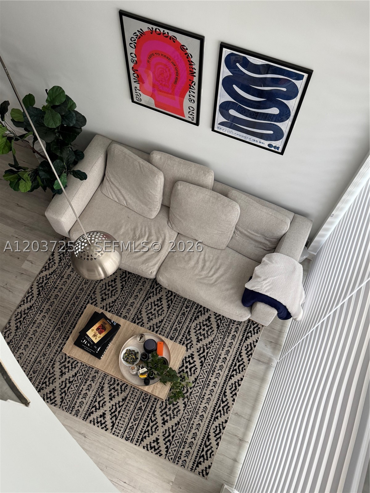LOFTS AT MAYFAIR CONDO - Residential Lease