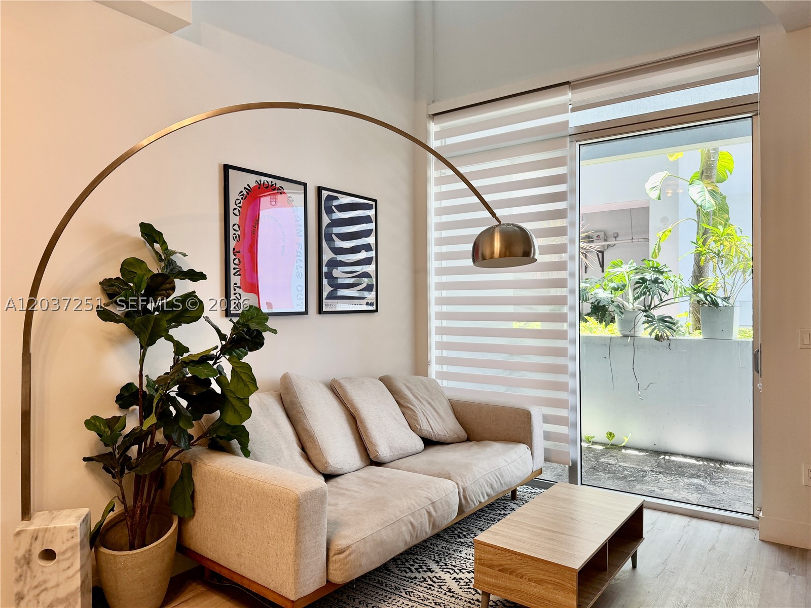 LOFTS AT MAYFAIR CONDO - Residential Lease