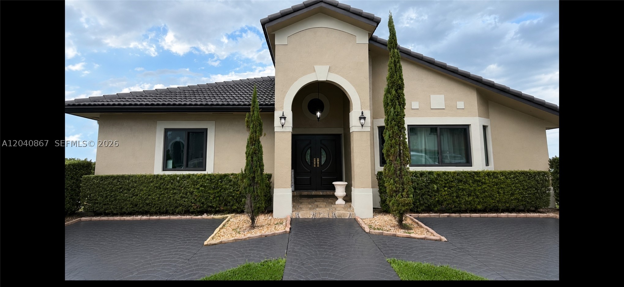 AVALON ESTATES - Residential