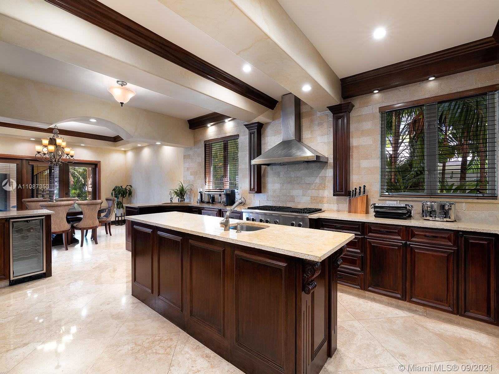 BAL HARBOUR RESIDENTIAL - Residential