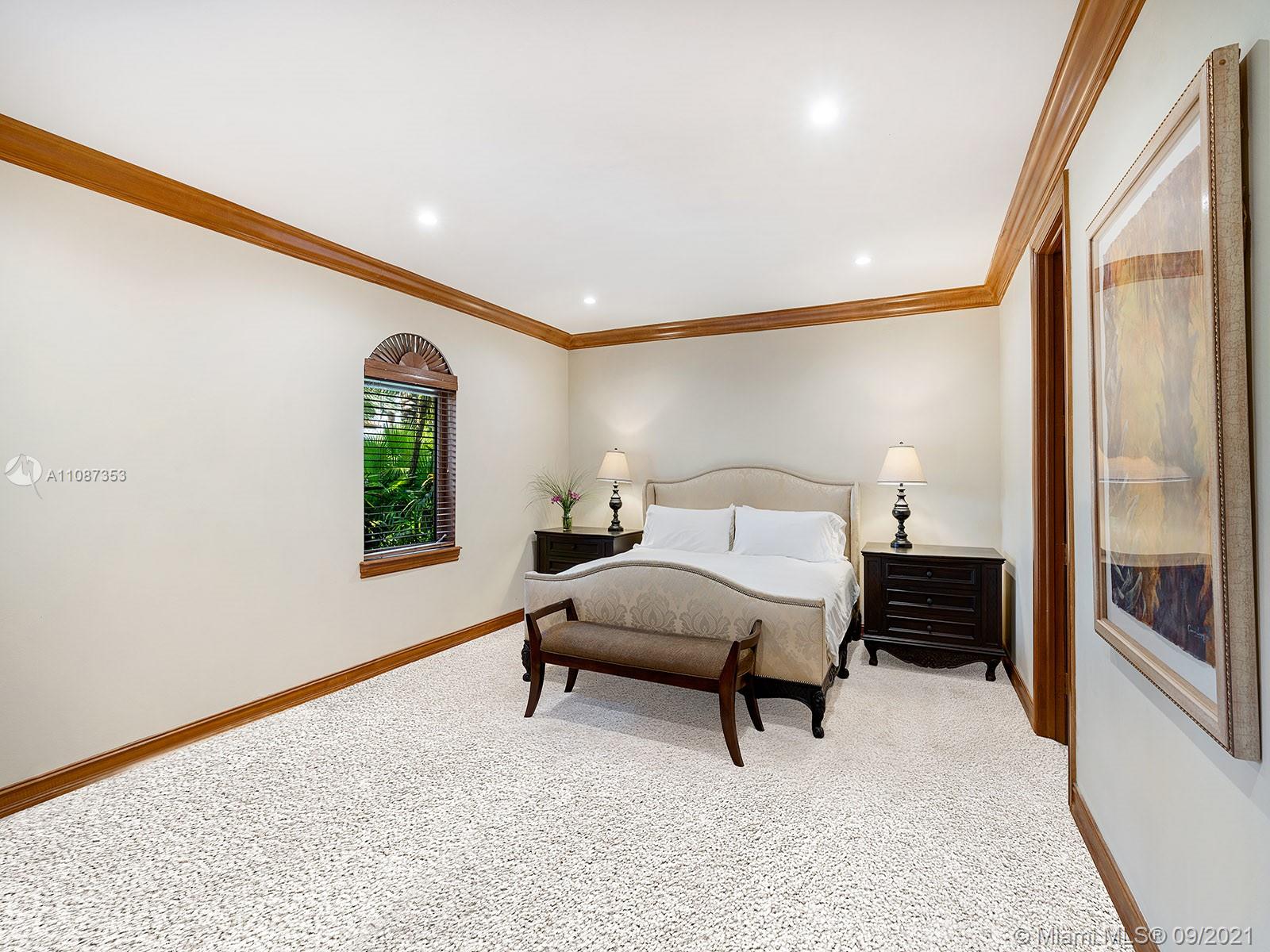 BAL HARBOUR RESIDENTIAL - Residential