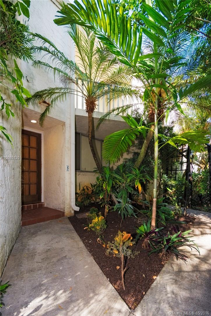 Chateau Lar Terrace Condo - Residential Lease