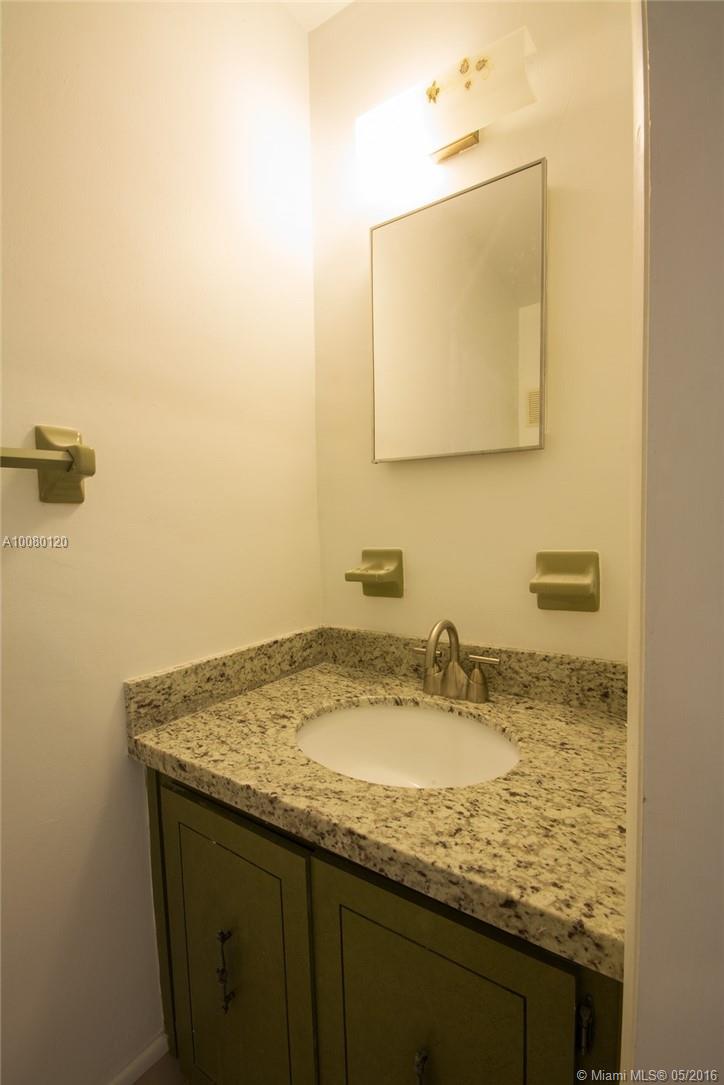 Chateau Lar Terrace Condo - Residential Lease