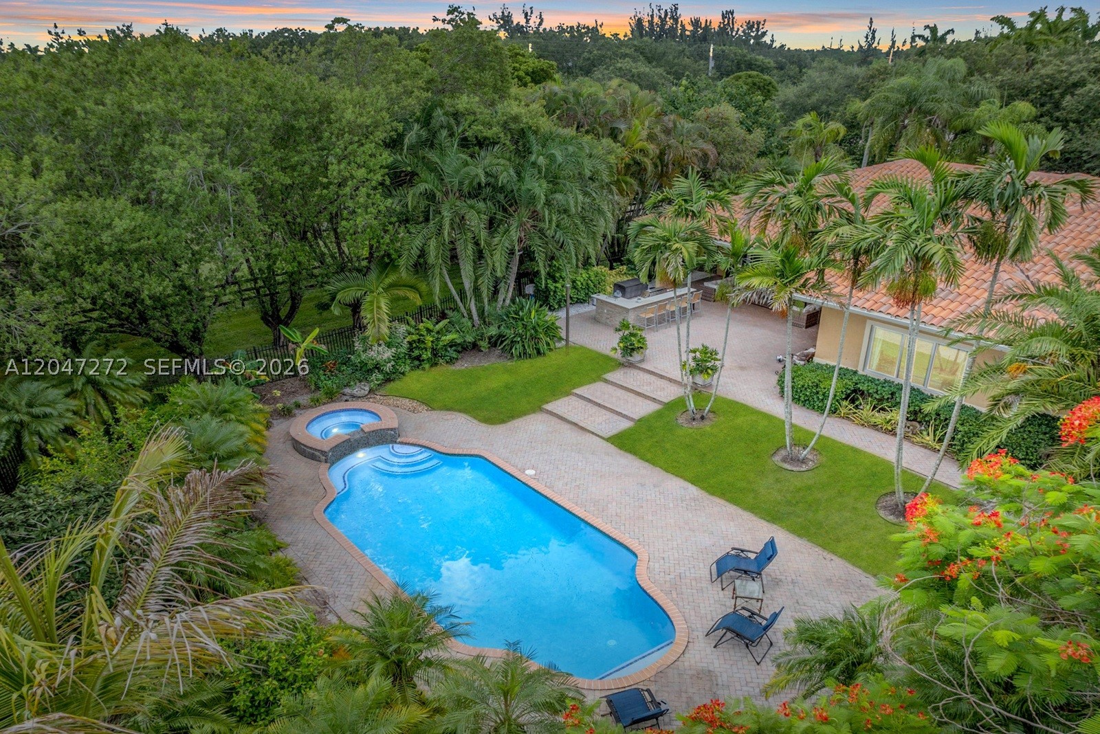 ROLLING OAKS - Residential